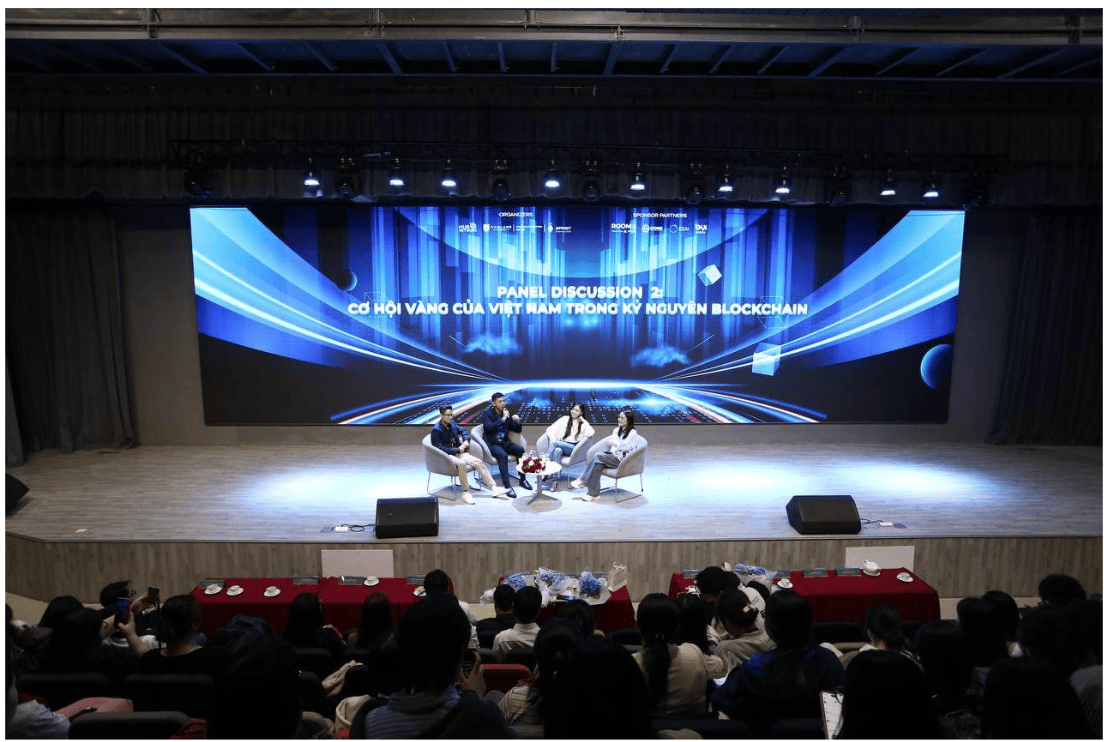 BITGP and Van Lang University Students Explore the New Era of Blockchain & AI image 0